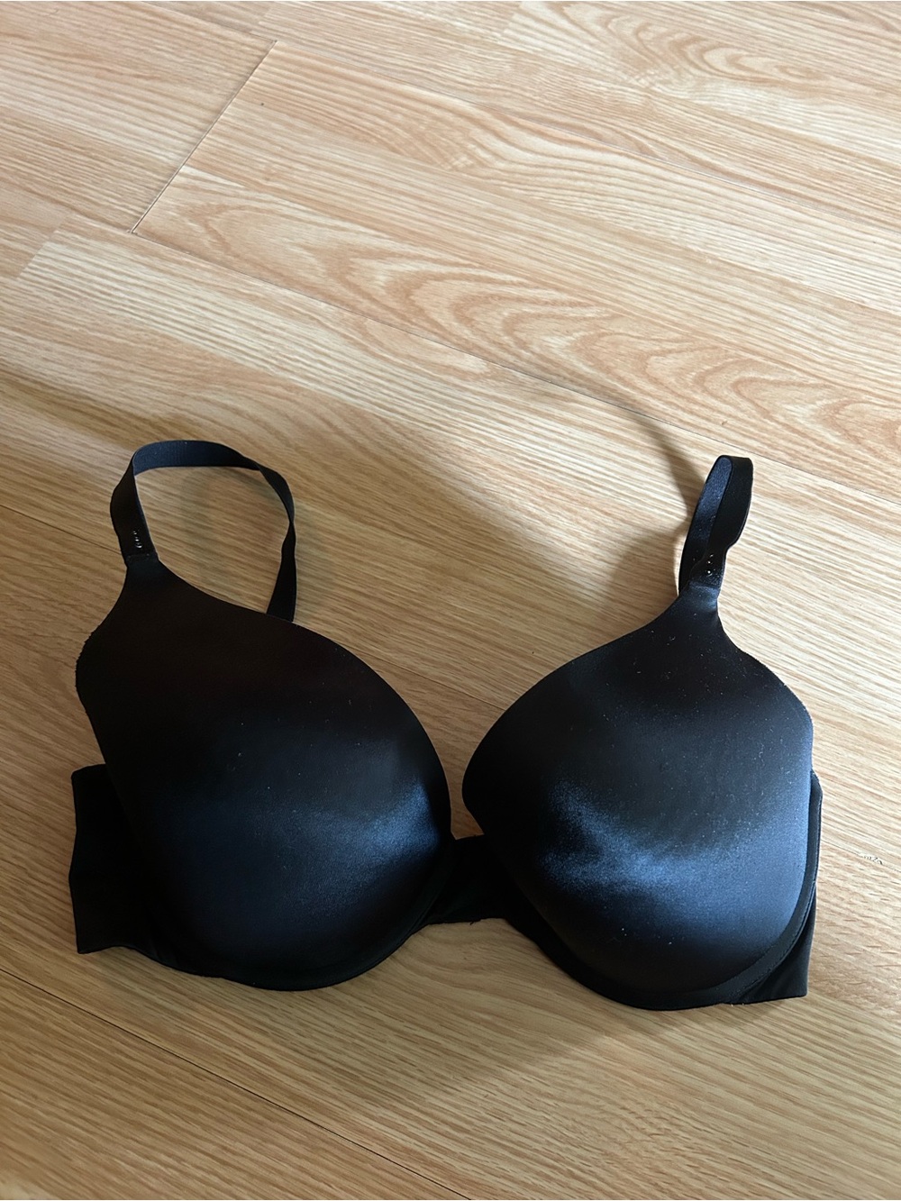 Victoria’s Secret Black Biofit Wired Bra 36D